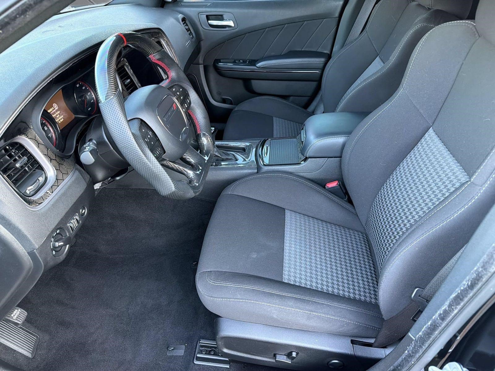 Used 2023 Dodge Charger GT w/ Blacktop Package RWD image 5