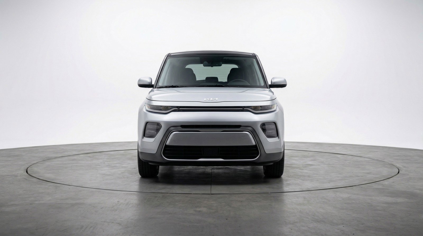 Used 2025 Kia Soul LX w/ LX Technology Package image 2