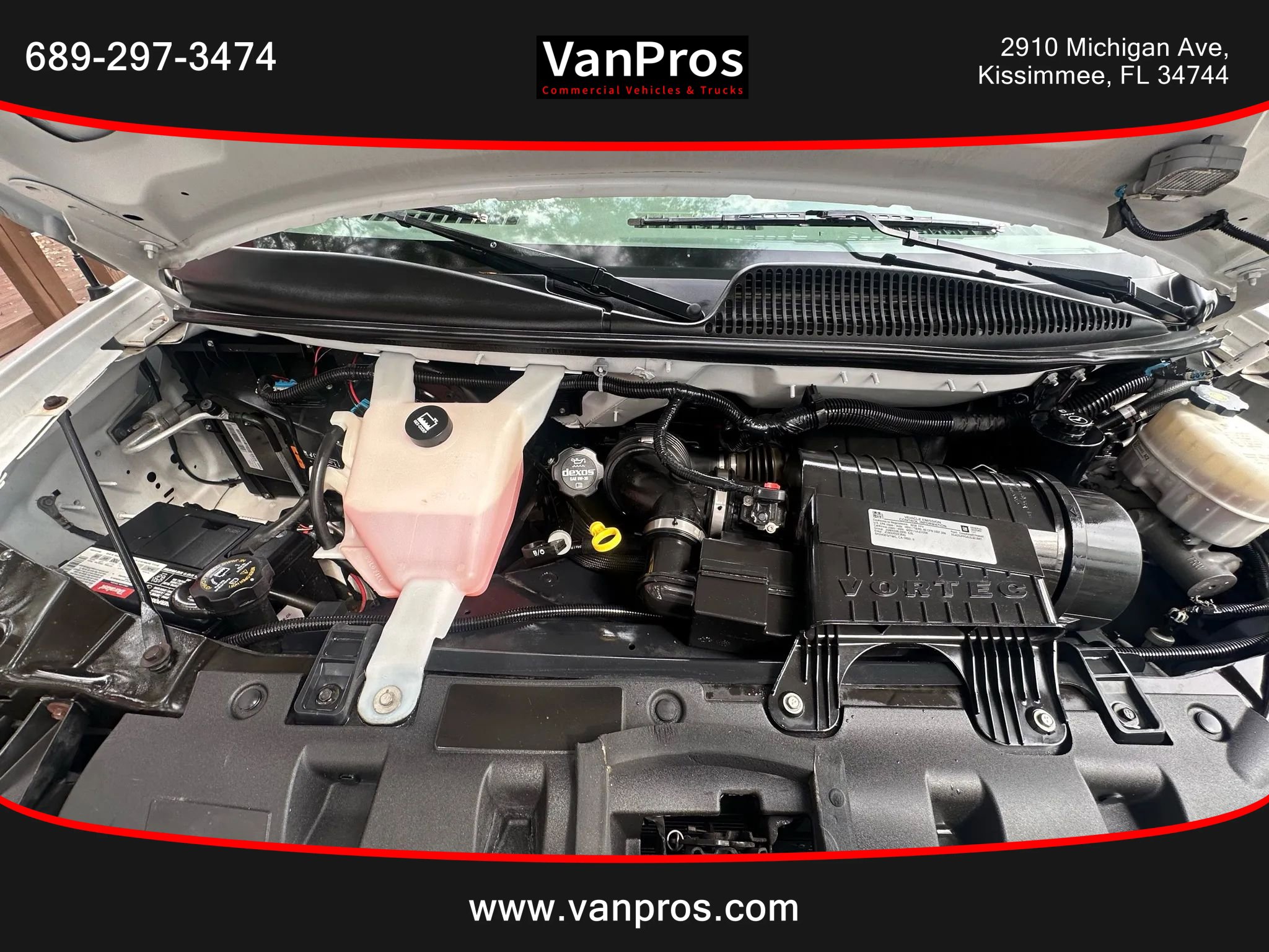 Used 2018 Chevrolet Express 3500 LT w/ LT Preferred Equipment Group RWD image 17