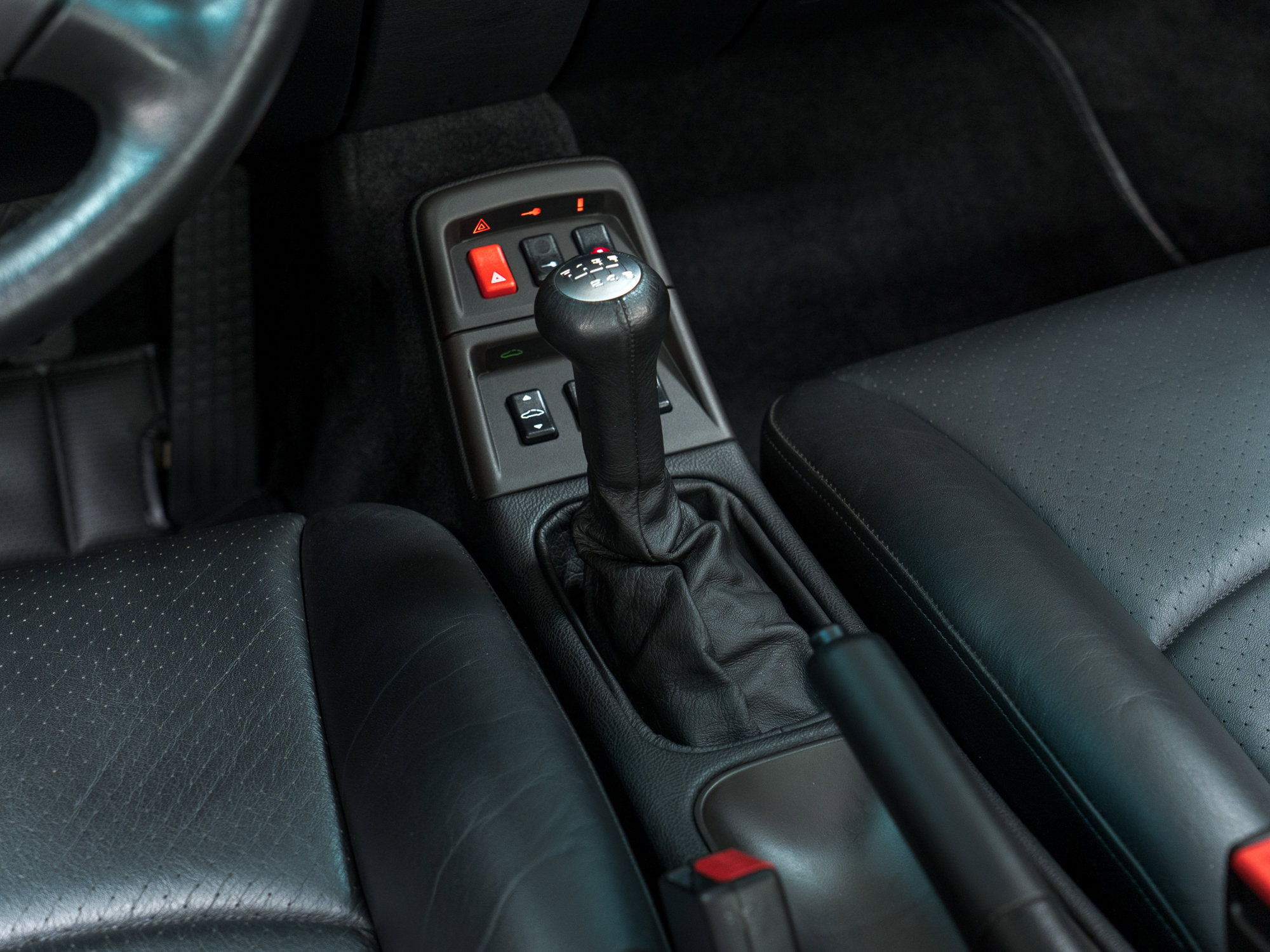 Used 1996 Porsche 911 GT3 RS image 32