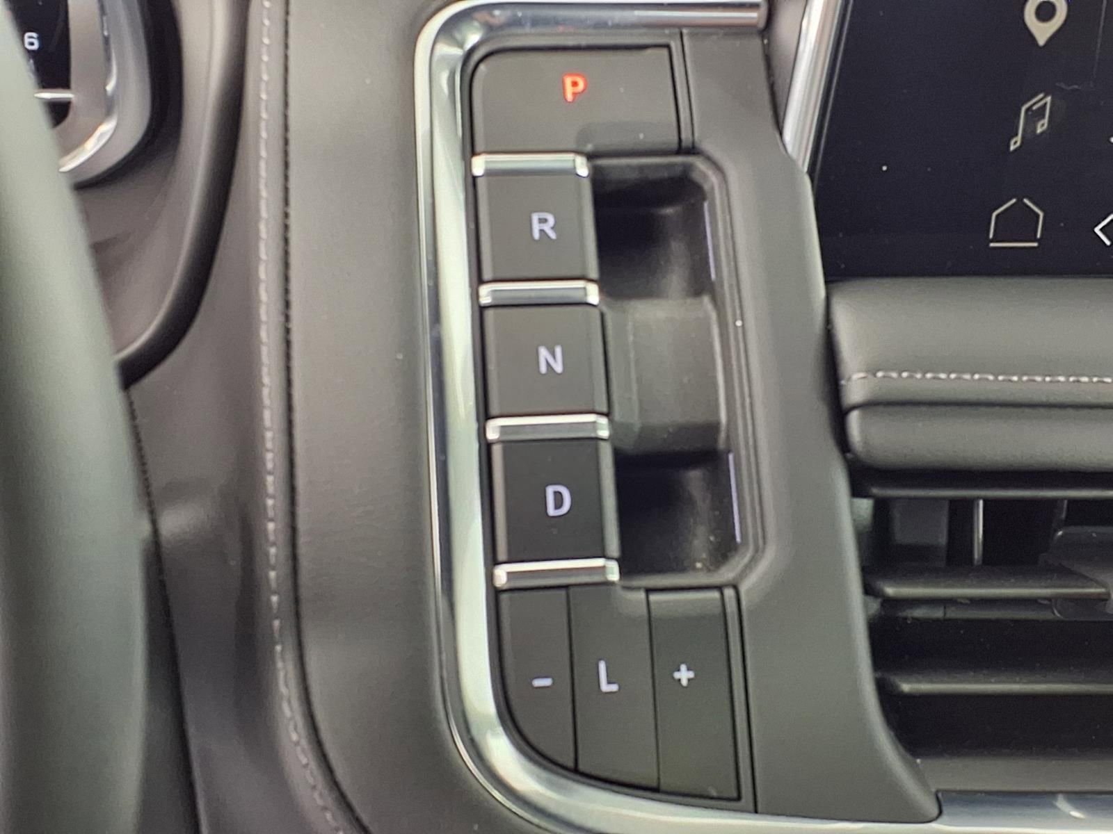 Used 2024 GMC Yukon SLE w/ Gmc Pro Safety Plus Package image 20