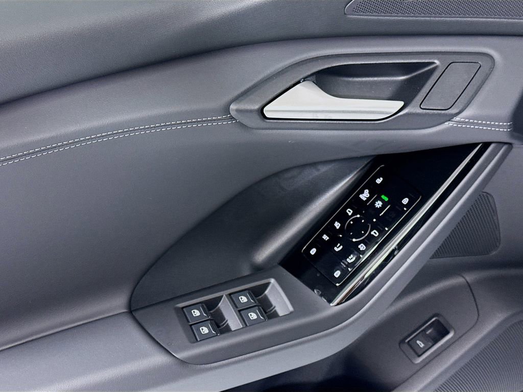 New 2027 Audi Q6 e-tron Premium Plus AWD/4WD image 24