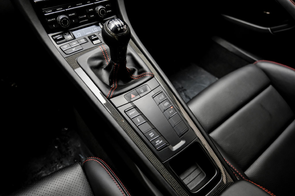 Used 2016 Porsche 911 R RWD image 23