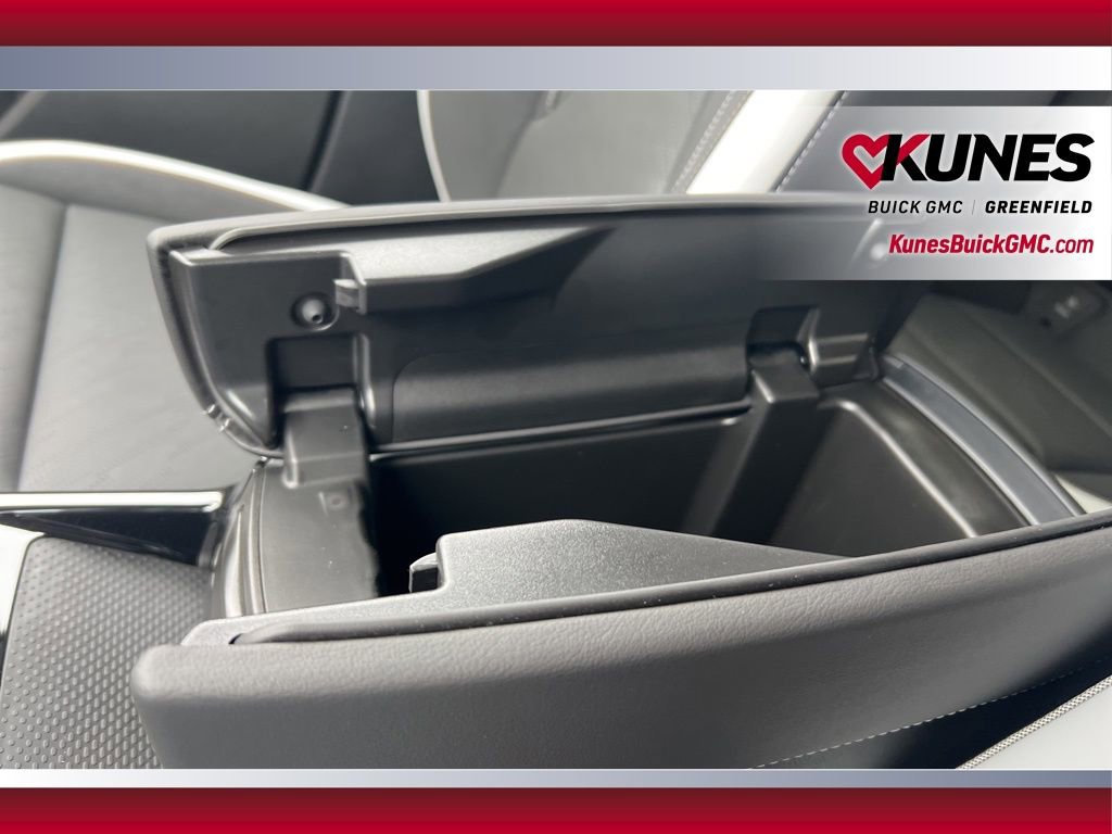 New 2026 Buick Envision Sport Touring image 32