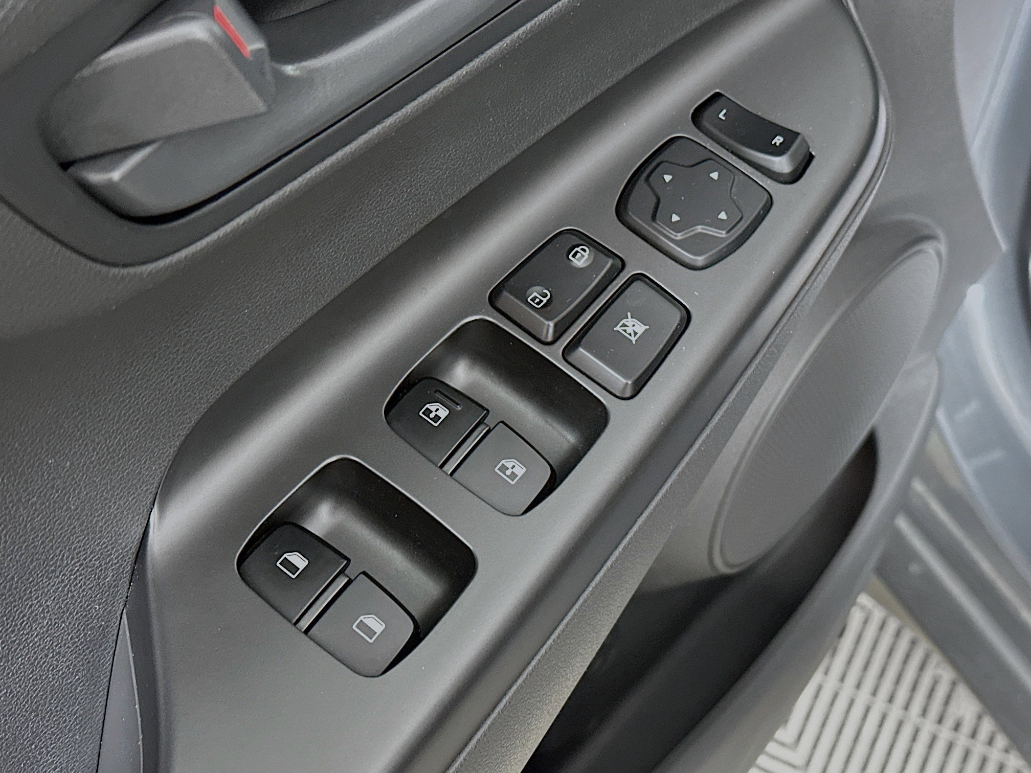 Certified 2023 Hyundai Kona SEL FWD image 17