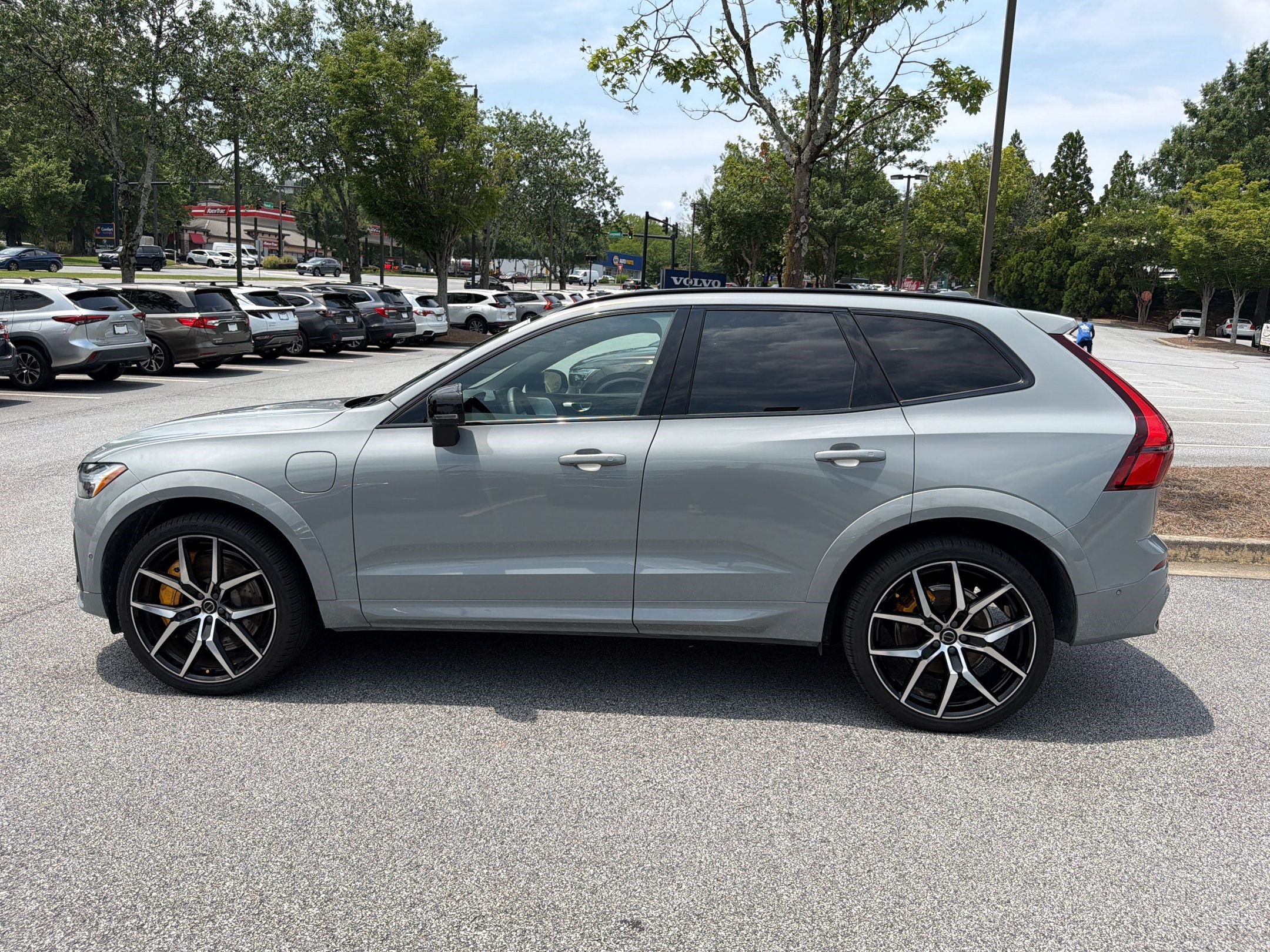Used 2026 Volvo XC60 T8 Polestar AWD/4WD image 2