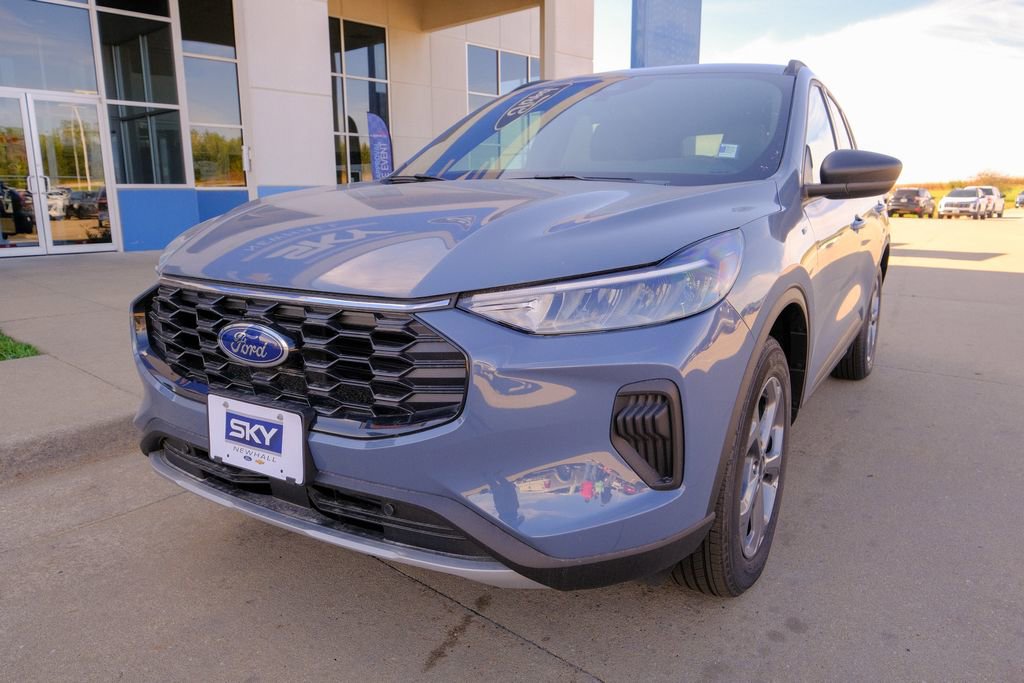 New 2025 Ford Escape ST-Line w/ Tech Pack #1