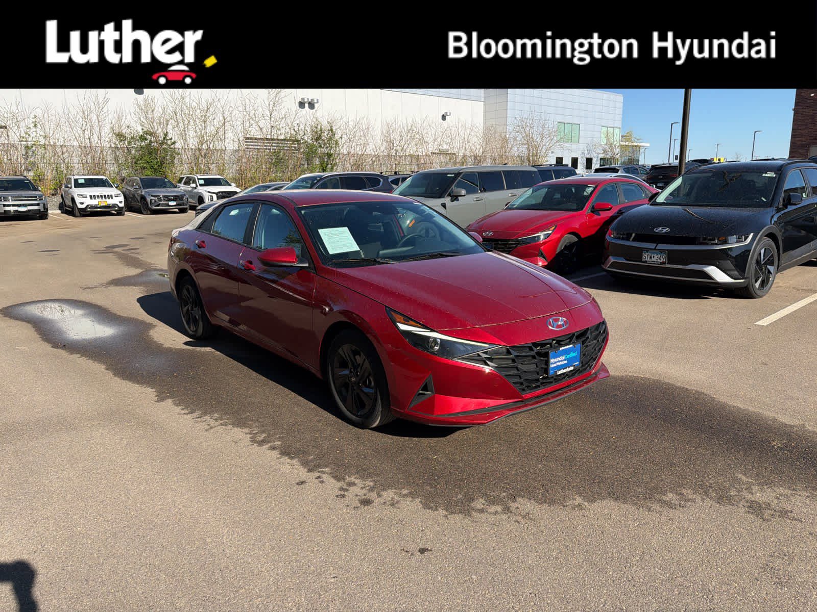Used 2023 Hyundai Elantra SEL FWD image 1