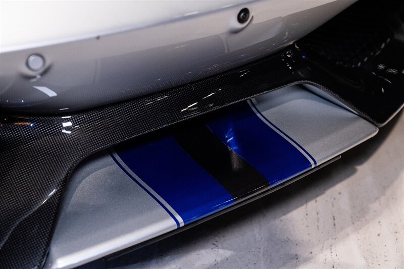 Used 2020 Ferrari 488 Pista Coupe RWD image 8