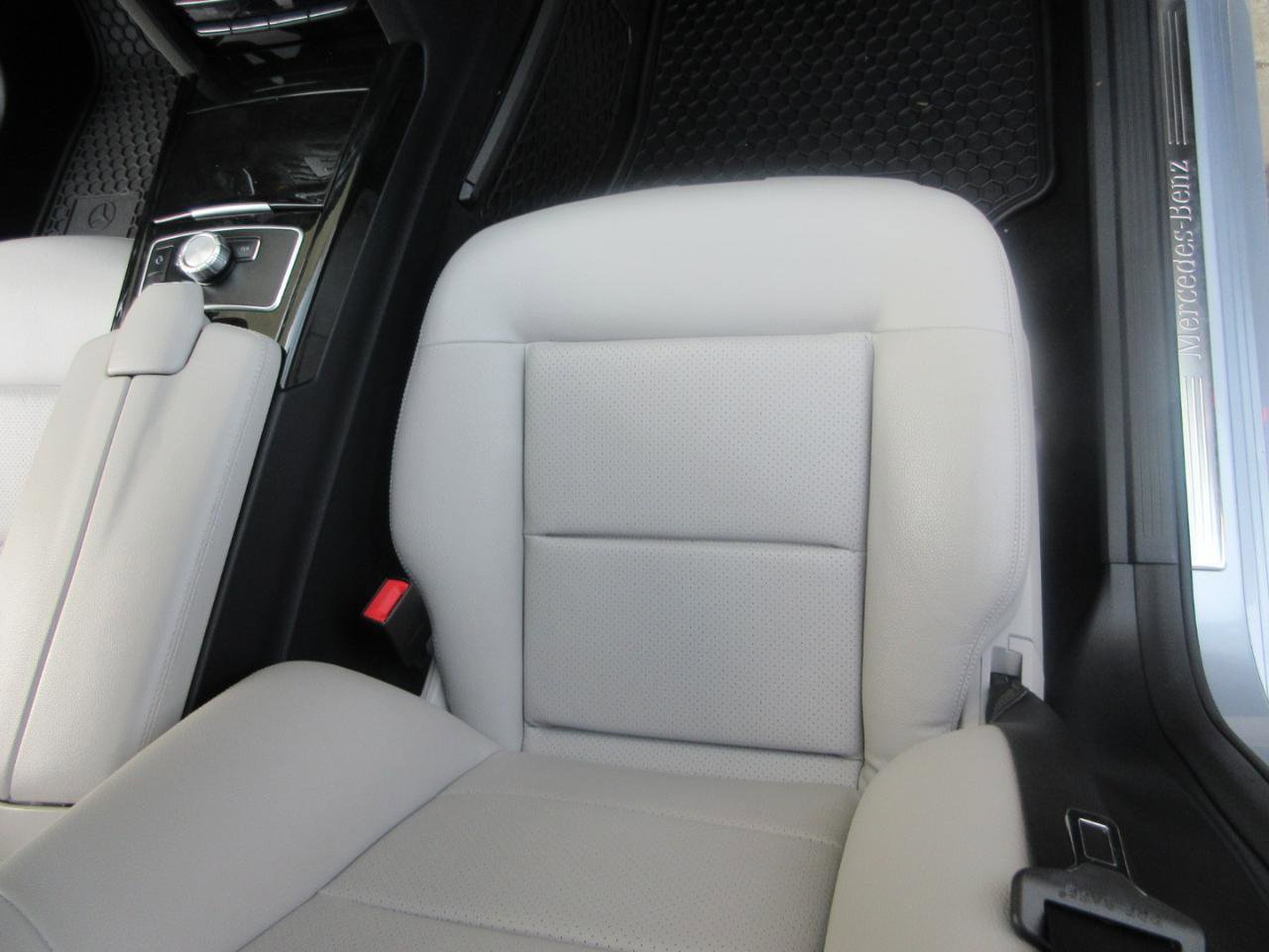 Used 2013 Mercedes-Benz E 350 4MATIC Wagon image 26