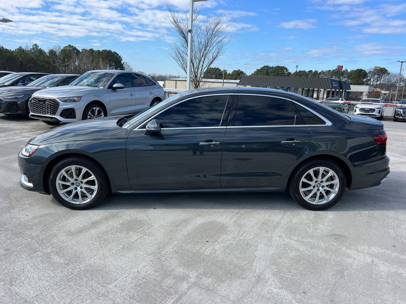 Used 2020 Audi A4 2.0T Premium w/ Convenience Package image 8