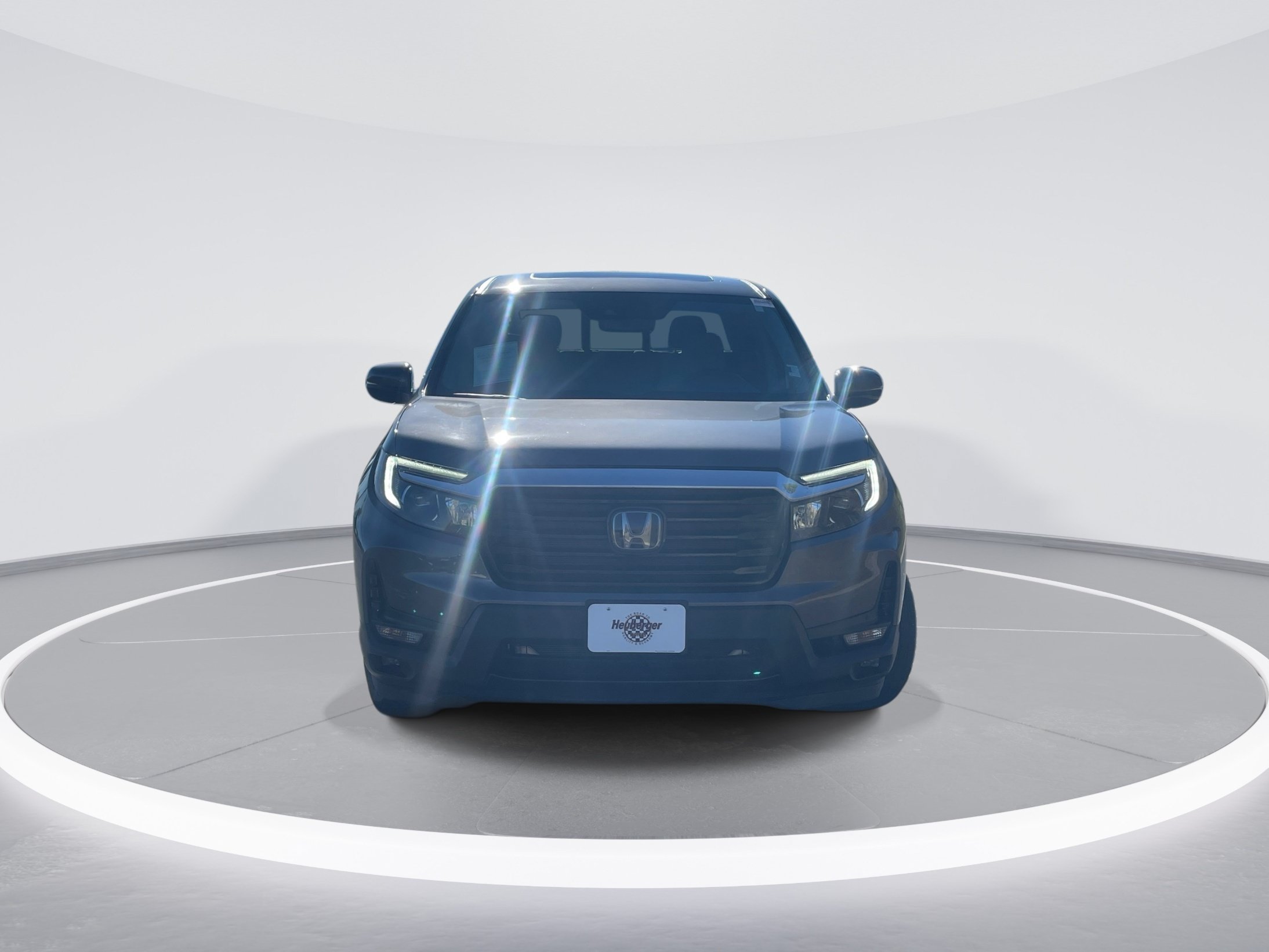 Used 2023 Honda Ridgeline RTL-E image 2
