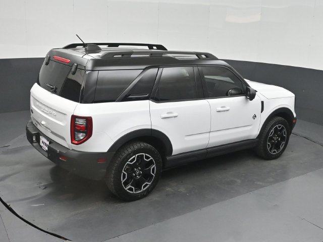 Used 2025 Ford Bronco Sport Outer Banks w/ Outer Banks Tech Package+ AWD/4WD image 42