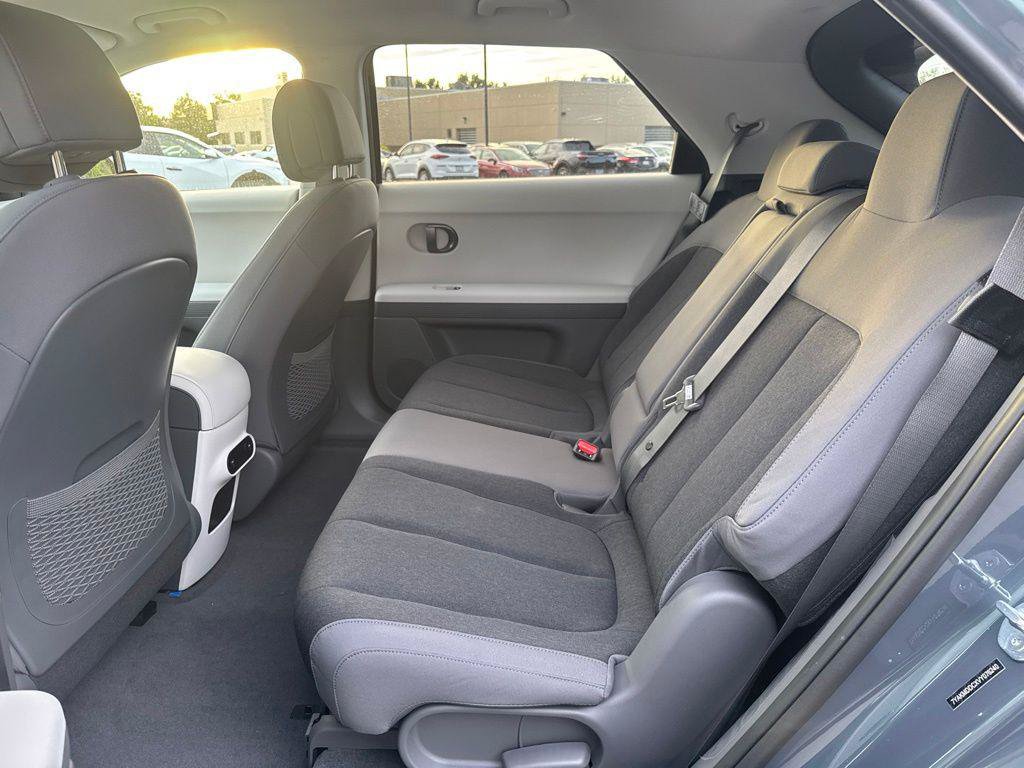 New 2027 Hyundai Ioniq 5 SE AWD/4WD image 21
