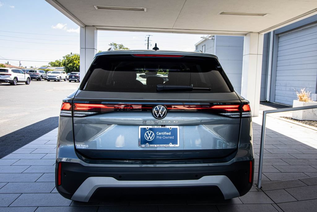 Used 2025 Volkswagen Tiguan S FWD image 18