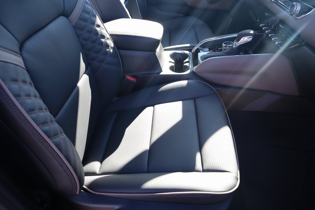 New 2026 GMC Canyon Denali image 14