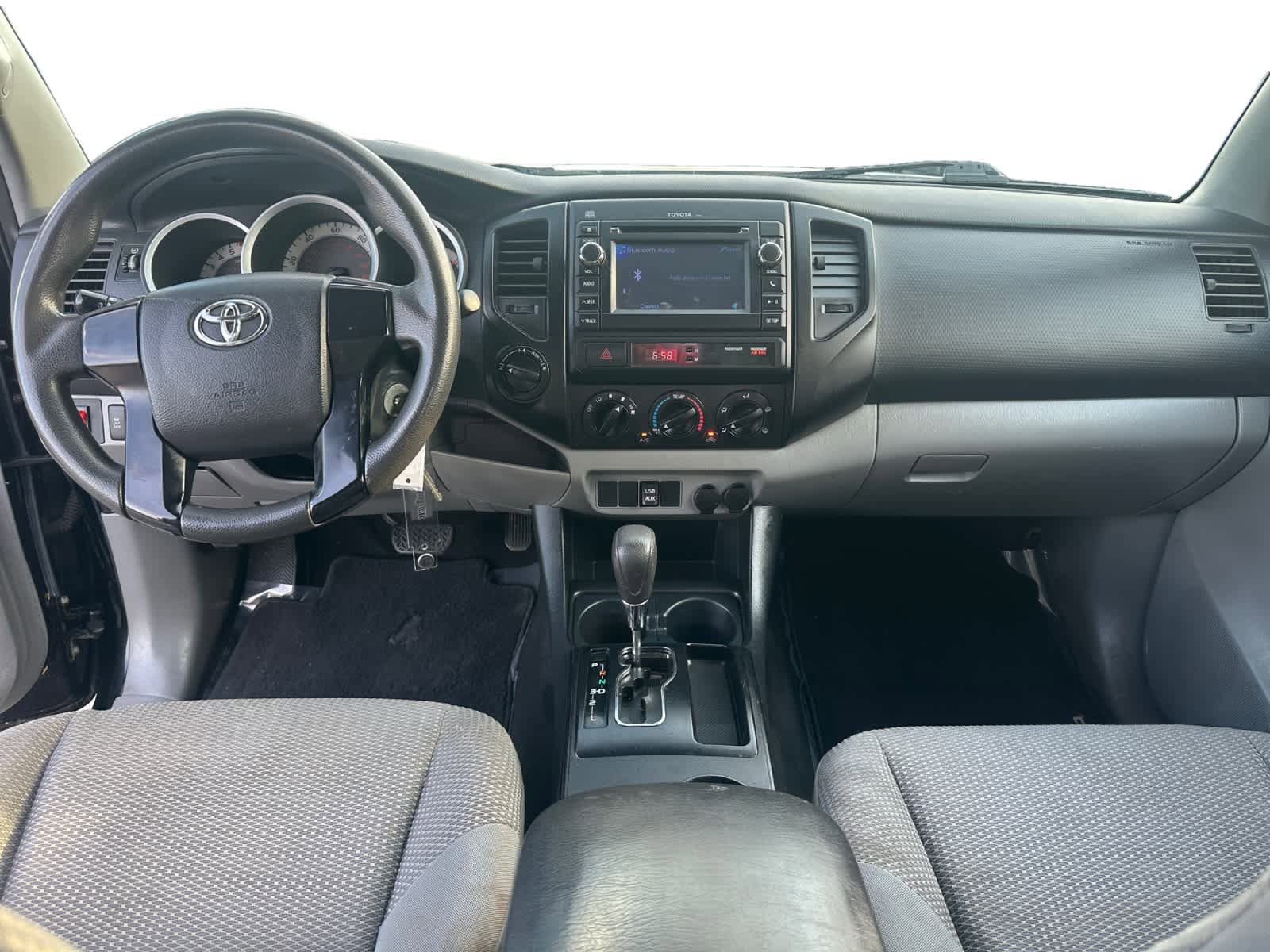 Used 2013 Toyota Tacoma 4x4 Regular Cab image 10