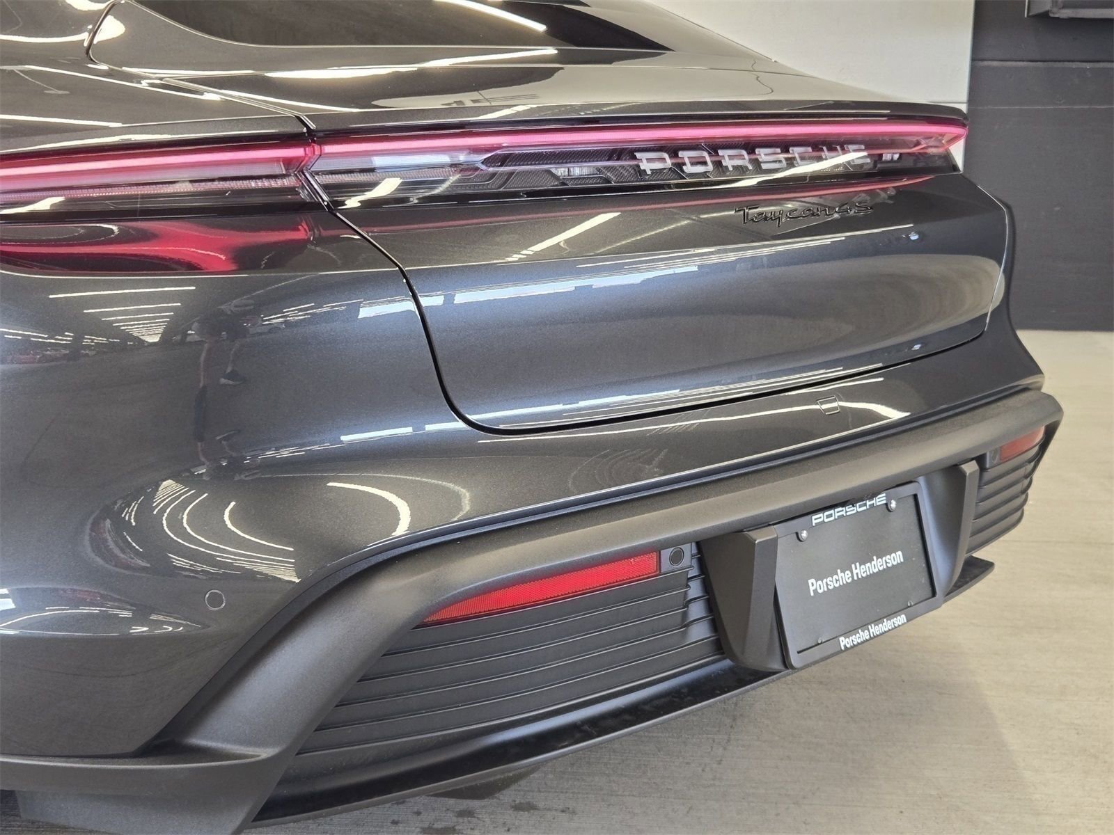 Used 2025 Porsche Taycan 4S image 8