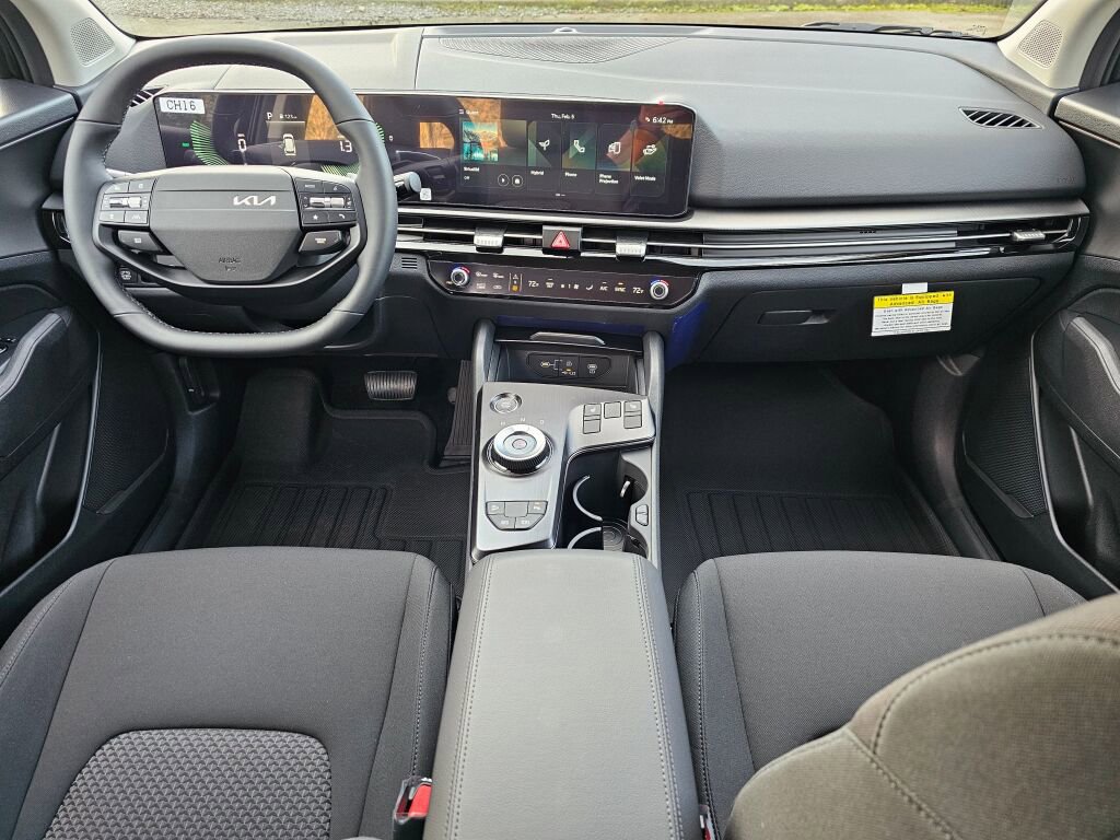 New 2026 Kia Sportage S AWD/4WD image 9