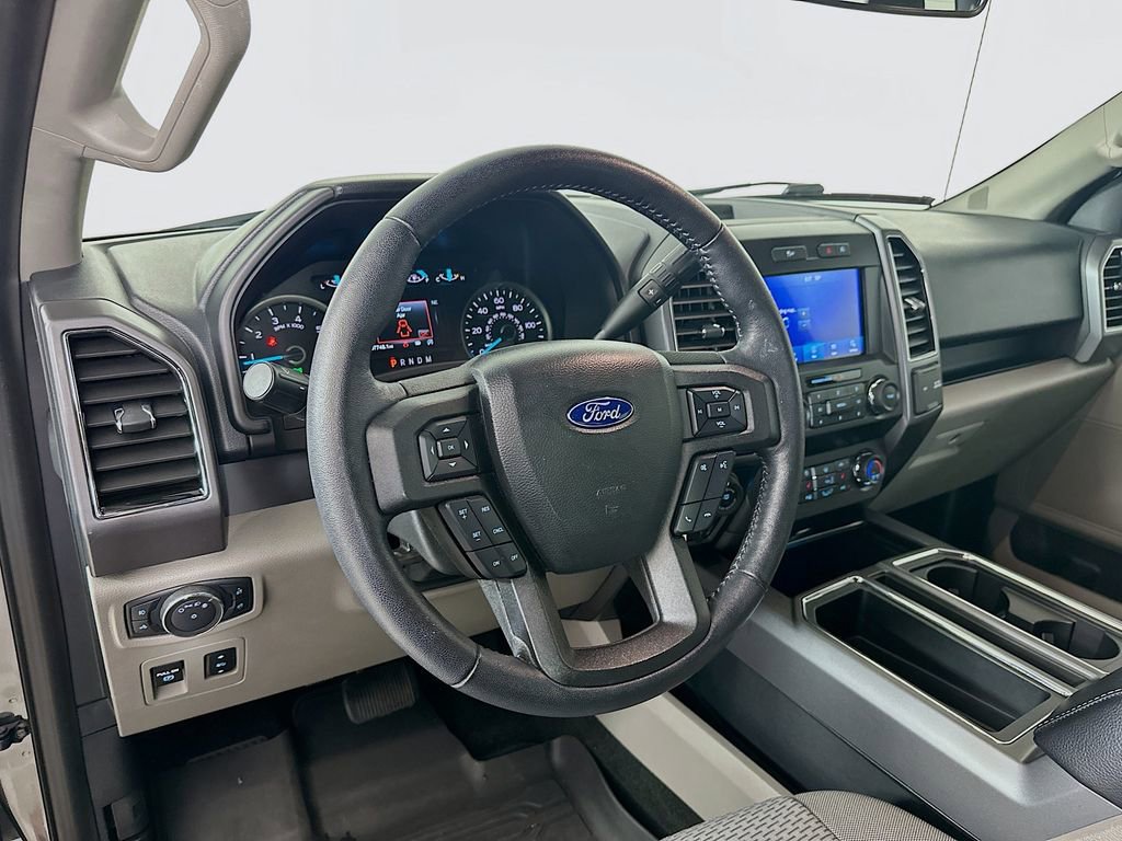 Used 2020 Ford F150 XLT w/ Equipment Group 302A Luxury image 10