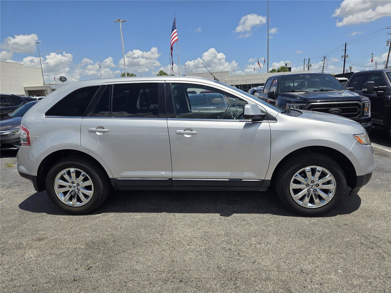 Used 2010 Ford Edge Limited AWD/4WD image 4