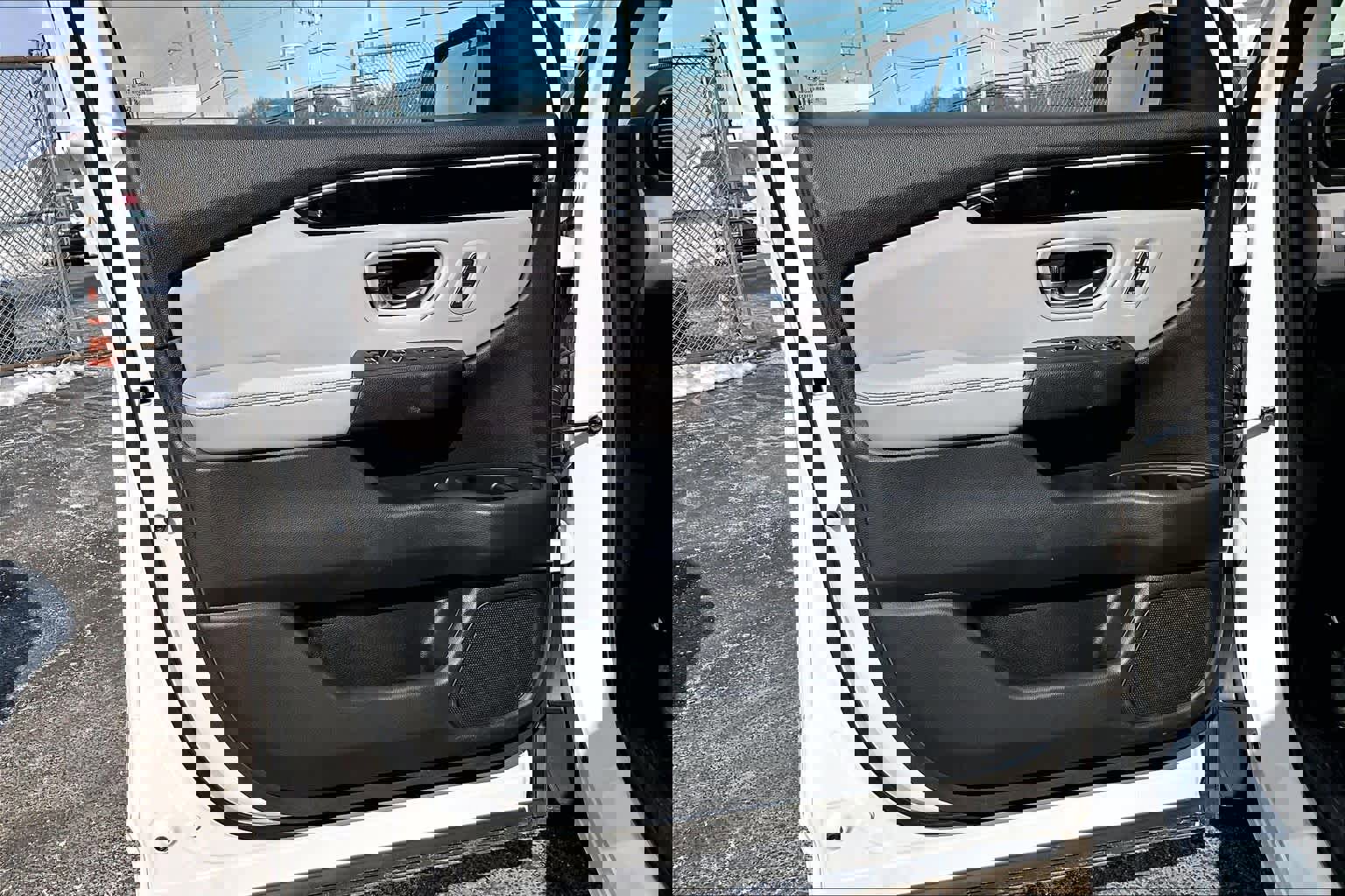 Used 2023 Honda Pilot Touring image 22