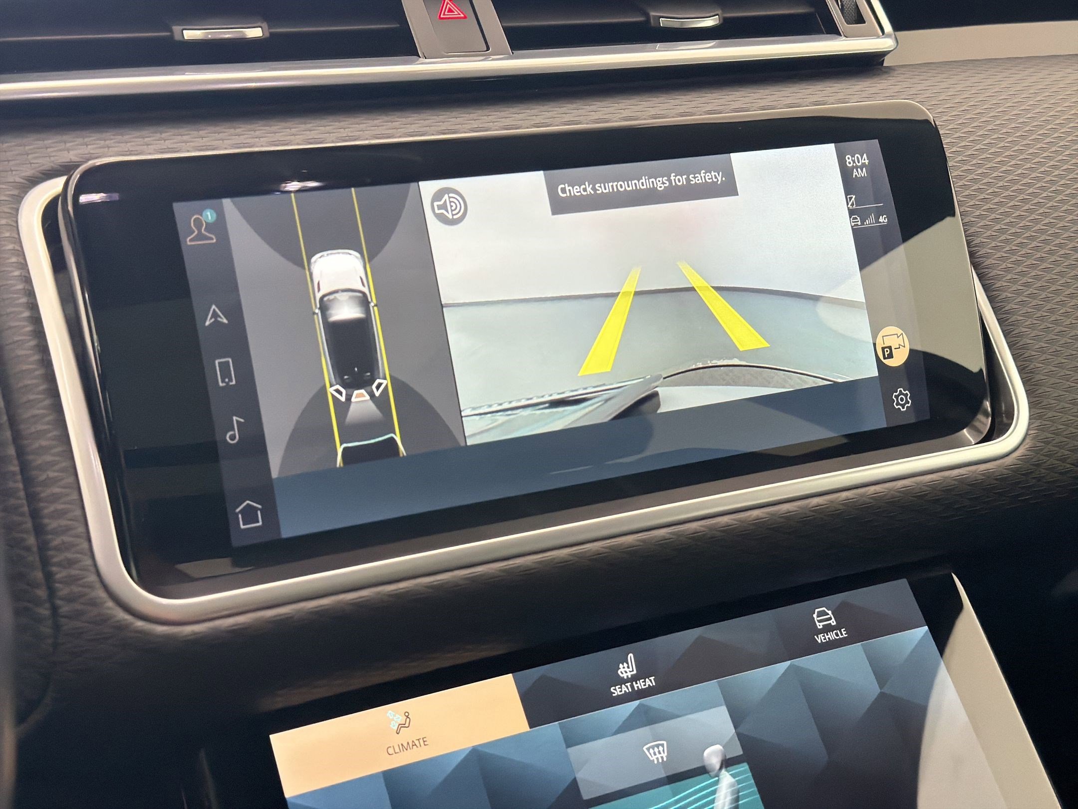 Used 2022 Land Rover Range Rover Velar R-Dynamic S image 22