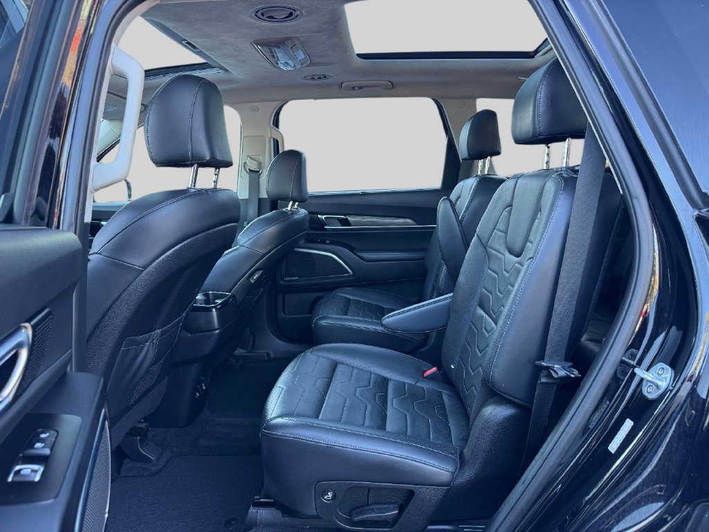 Used 2020 Kia Telluride SX w/ SX Prestige Package AWD/4WD image 10