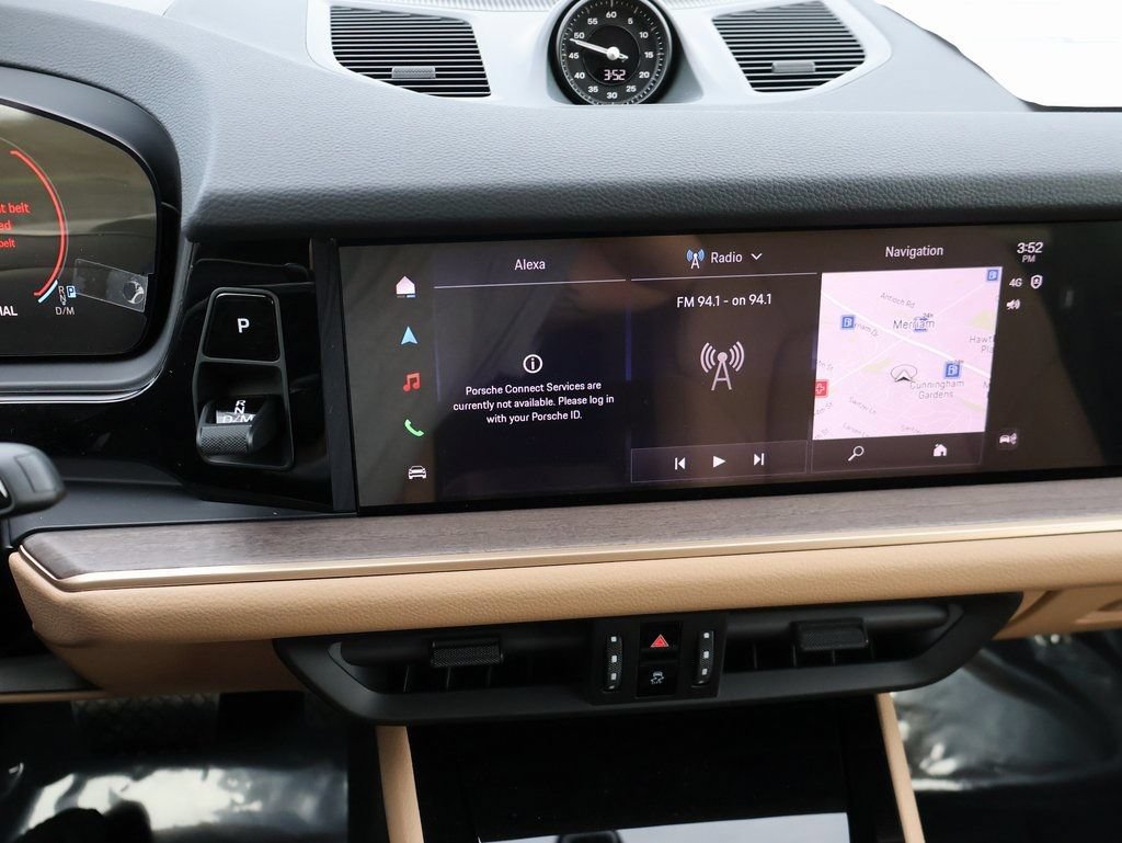 New 2026 Porsche Cayenne Coupe AWD/4WD image 23