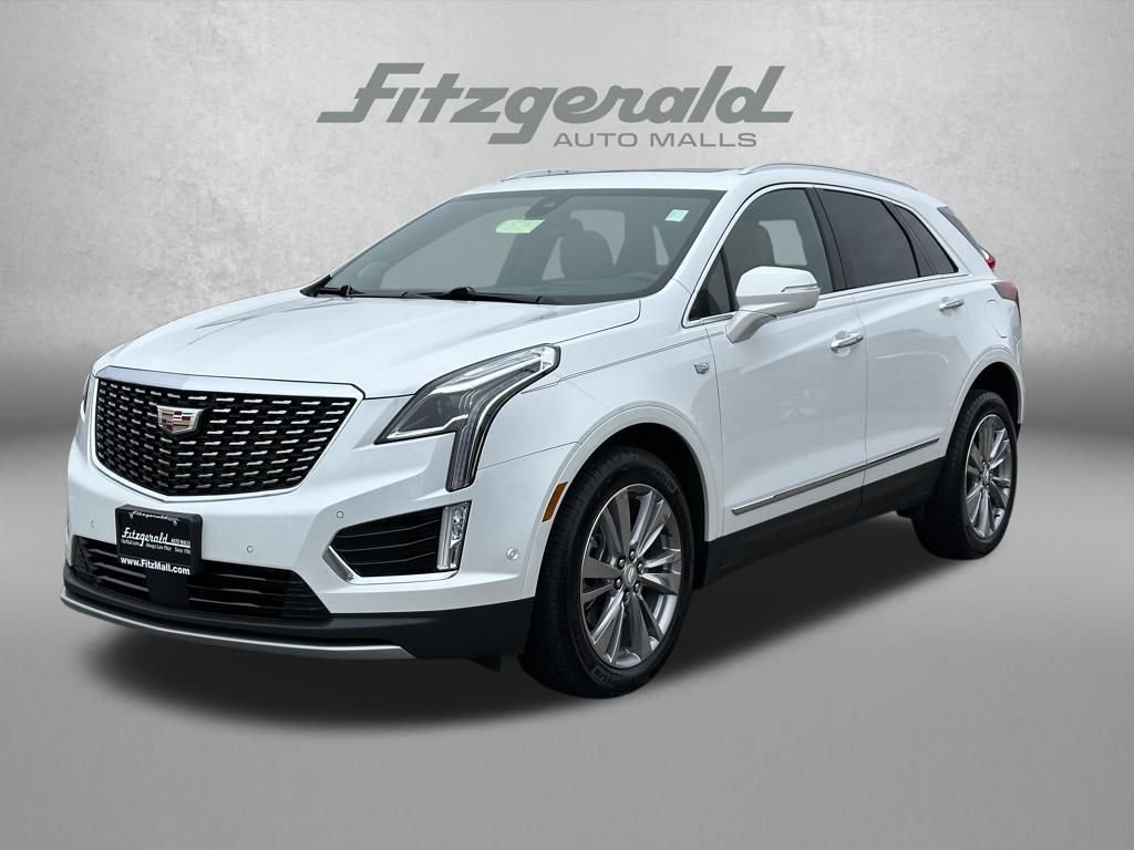Certified 2023 Cadillac XT5 Premium Luxury w/ Technology Package AWD/4WD image 2