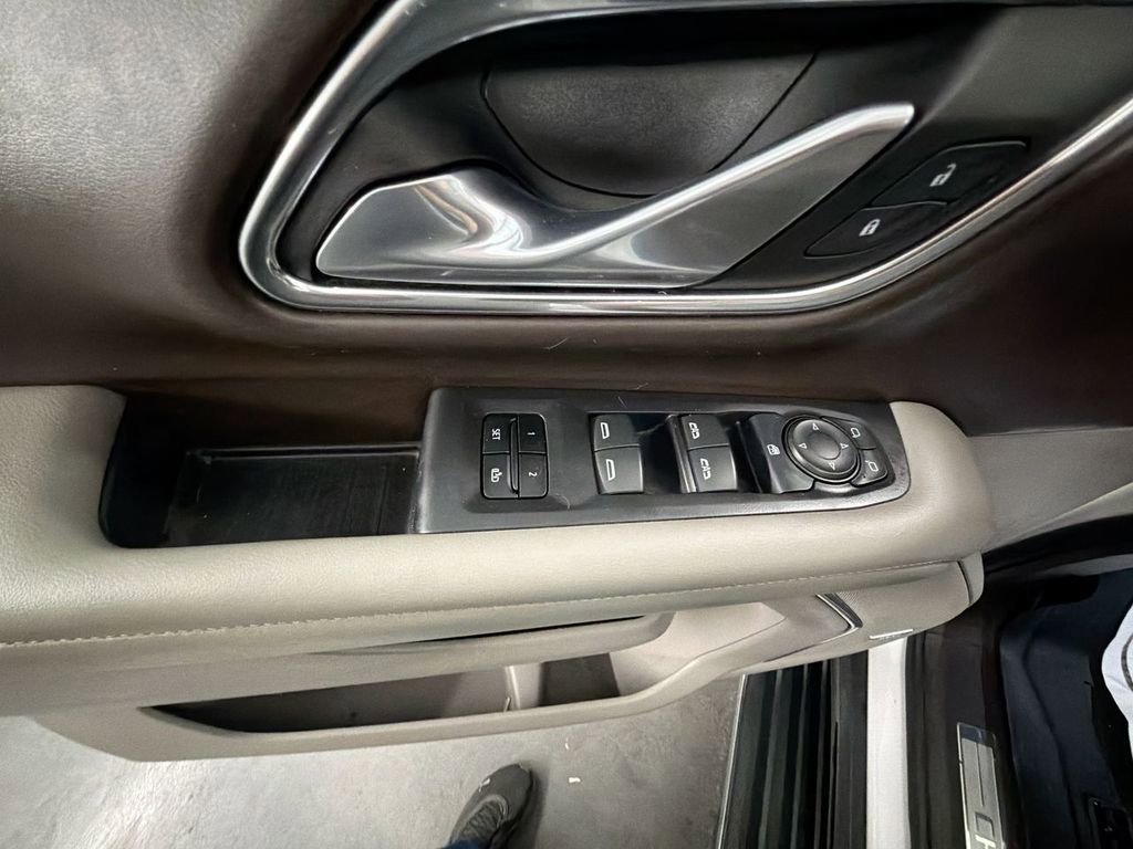 Used 2022 Chevrolet Tahoe LT image 23