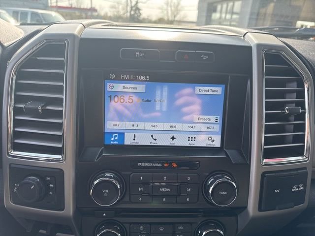 Used 2017 Ford F250 Lariat w/ Lariat Value Package AWD/4WD image 17