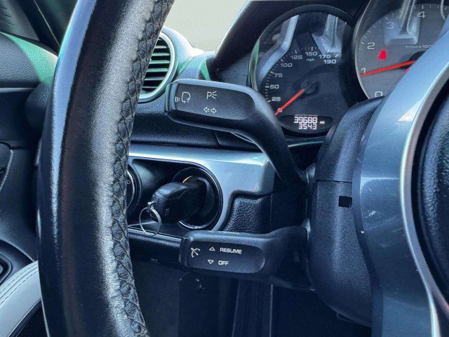 Used 2018 Porsche 718 Boxster S image 24