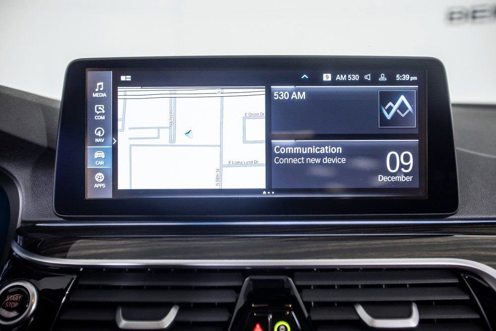 Used 2023 BMW 530e w/ M Sport Package image 29