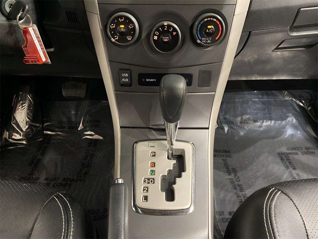 Used 2012 Toyota Corolla S image 17