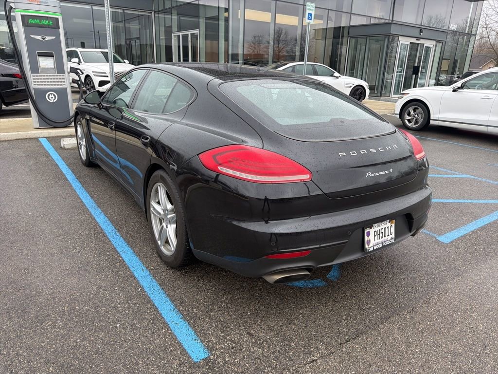 Used 2015 Porsche Panamera 4 AWD/4WD image 19