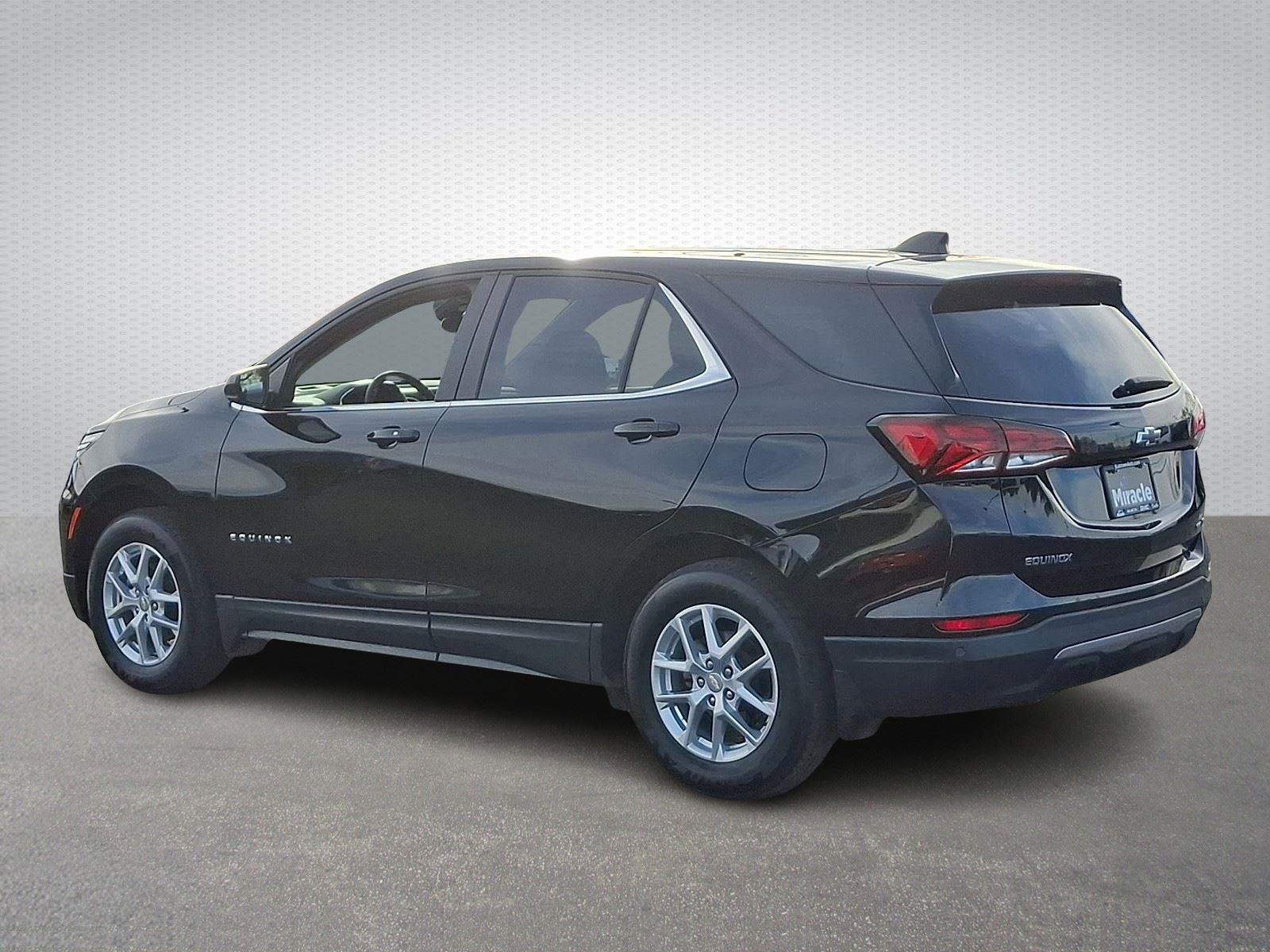 Used 2024 Chevrolet Equinox LT w/ LPO, Floor Liner Package image 4