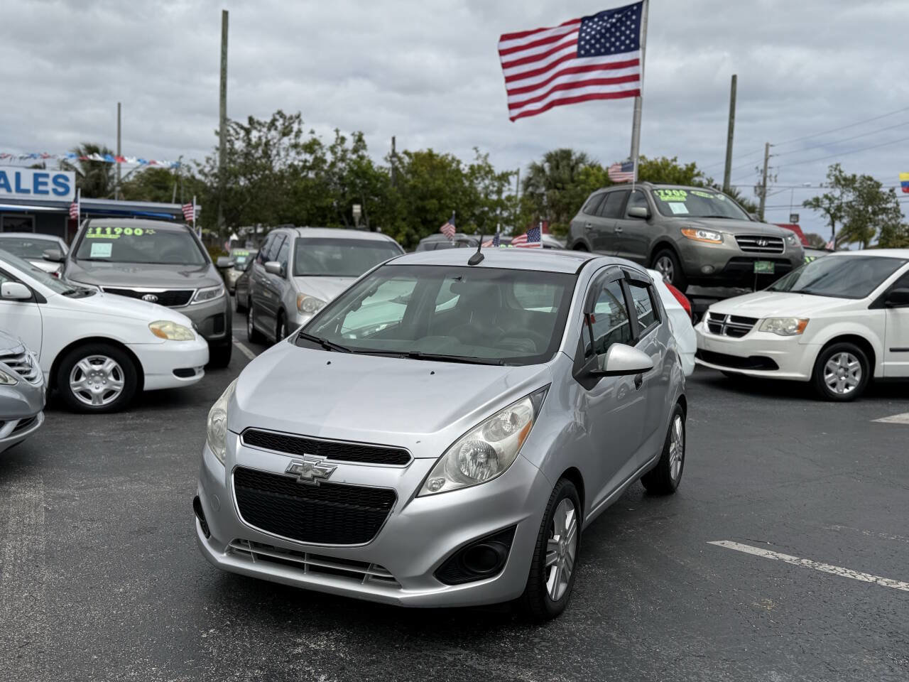 Used 2013 Chevrolet Spark LT image 2