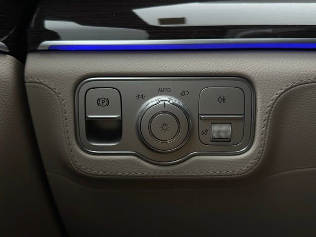 Used 2025 Mercedes-Benz GLE 580 4MATIC image 32