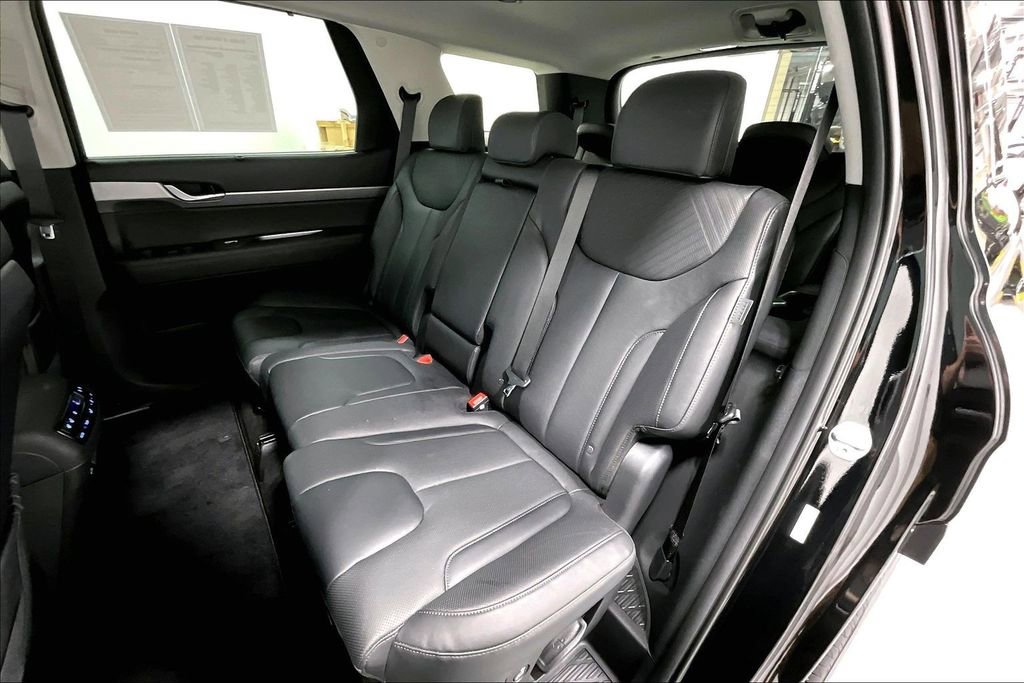 Used 2025 Hyundai Palisade SEL image 35