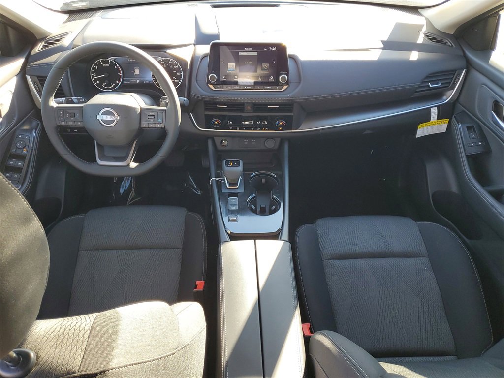 New 2026 Nissan Rogue SV image 7