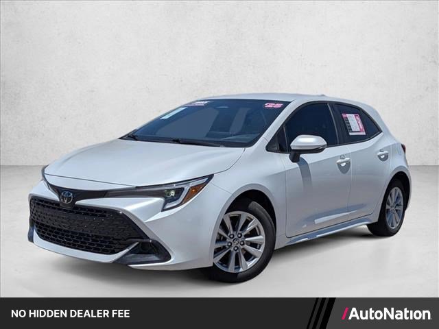 Used 2025 Toyota Corolla SE FWD image 1