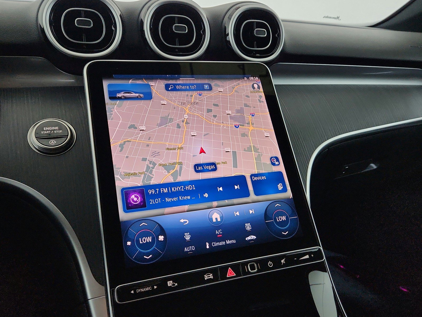 Certified 2025 Mercedes-Benz C 300 Sedan image 21