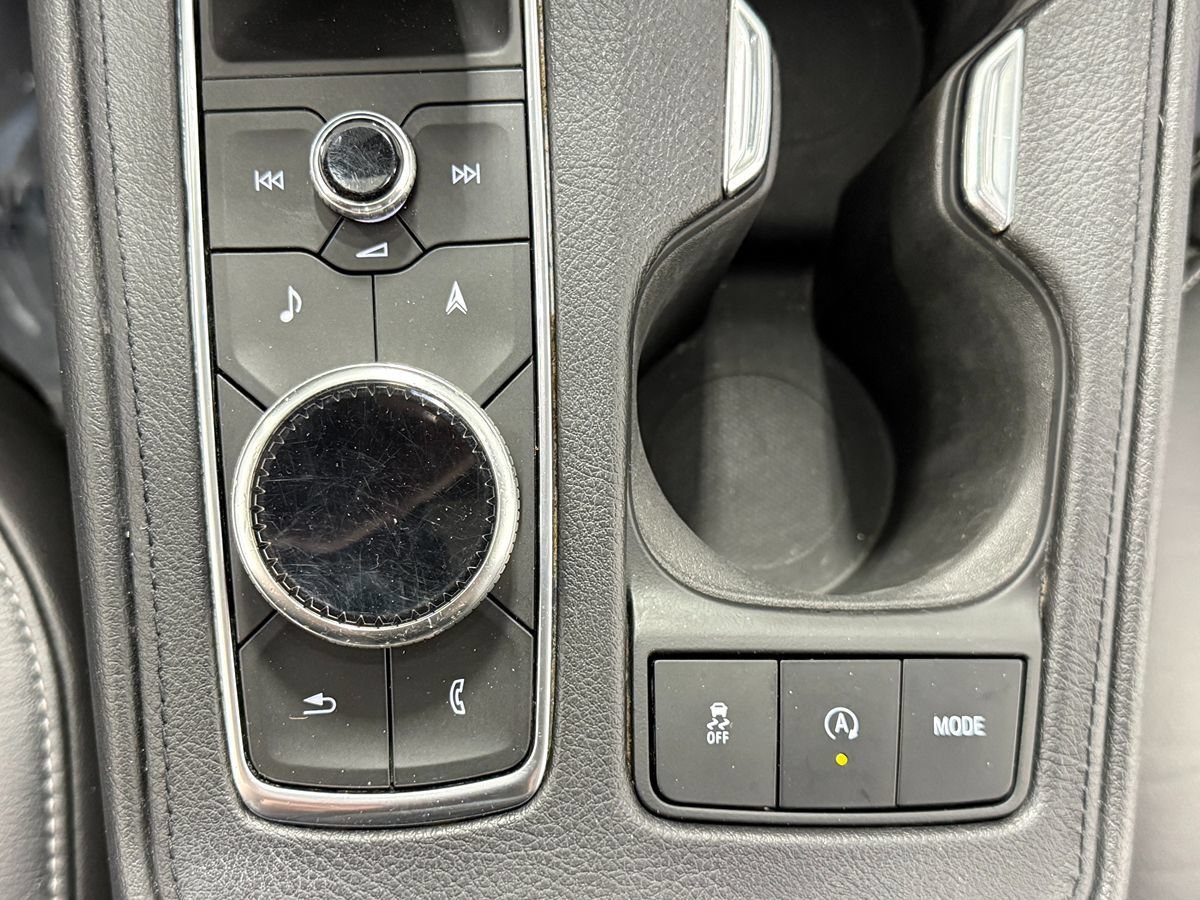 Used 2019 Cadillac XT4 Premium Luxury w/ Driver Awareness Package AWD/4WD image 24