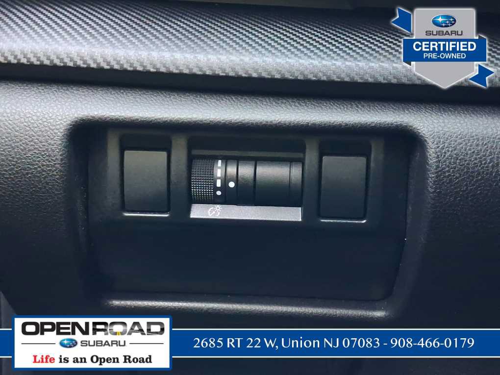 Certified 2024 Subaru Crosstrek 2.5i Limited AWD/4WD image 35