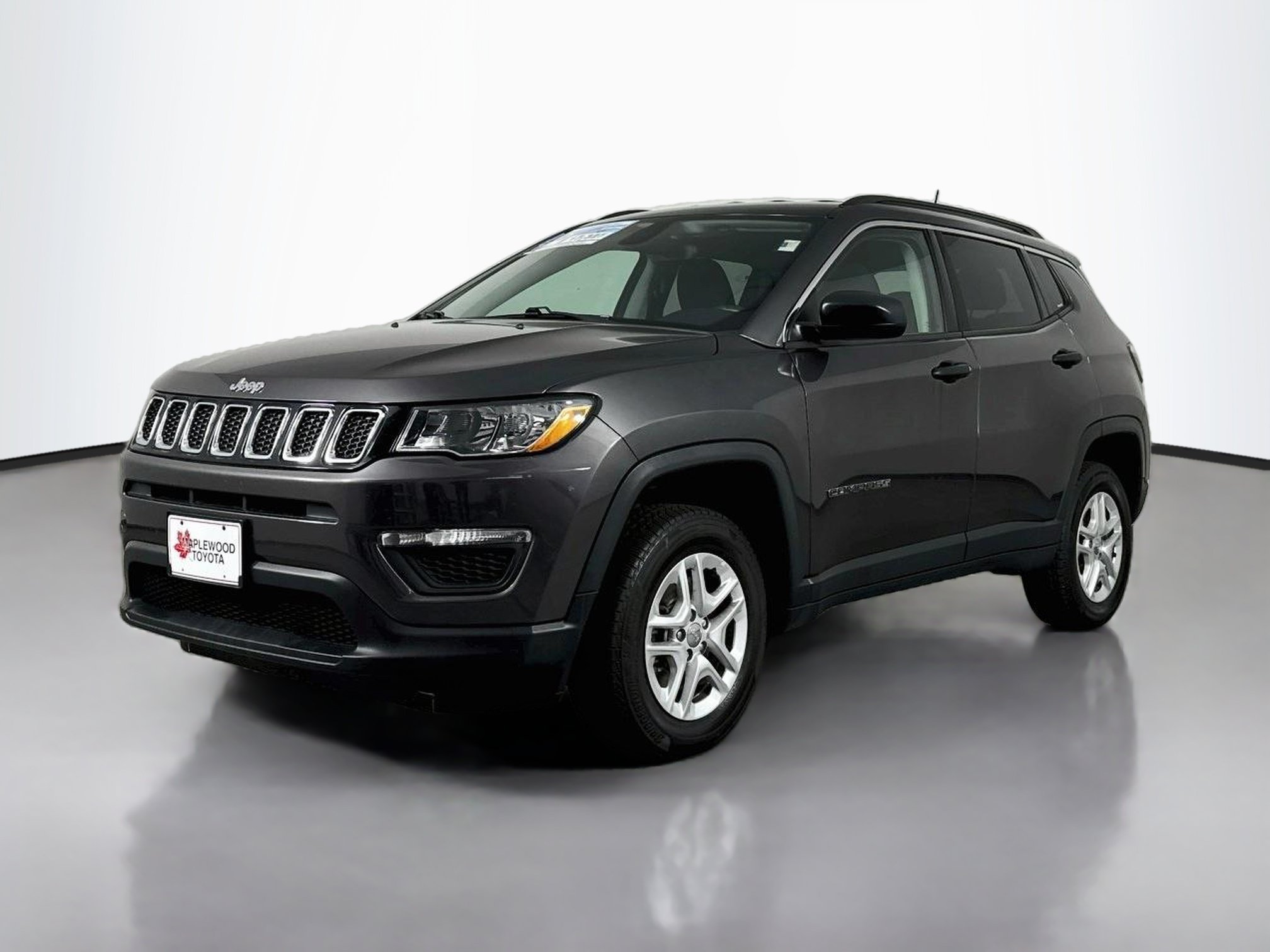 Used 2019 Jeep Compass Sport AWD/4WD image 3