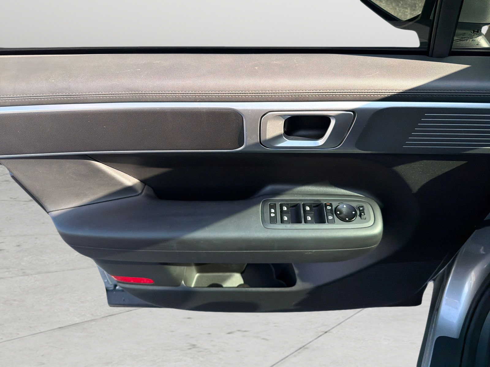 Used 2024 Hyundai Santa Fe SE FWD image 26