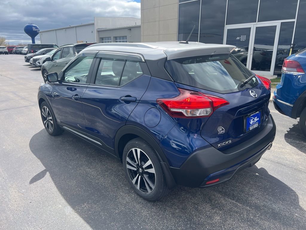 Used 2019 Nissan Kicks SR FWD image 6