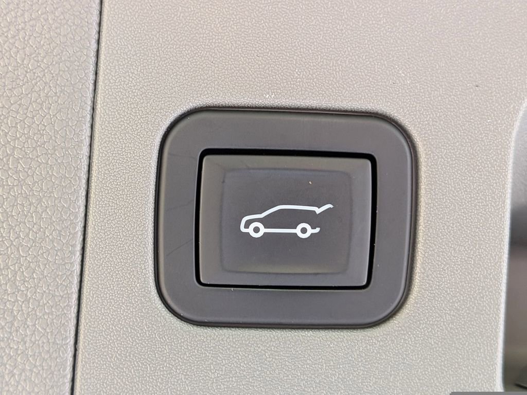 Used 2019 Cadillac XT5 Luxury image 24