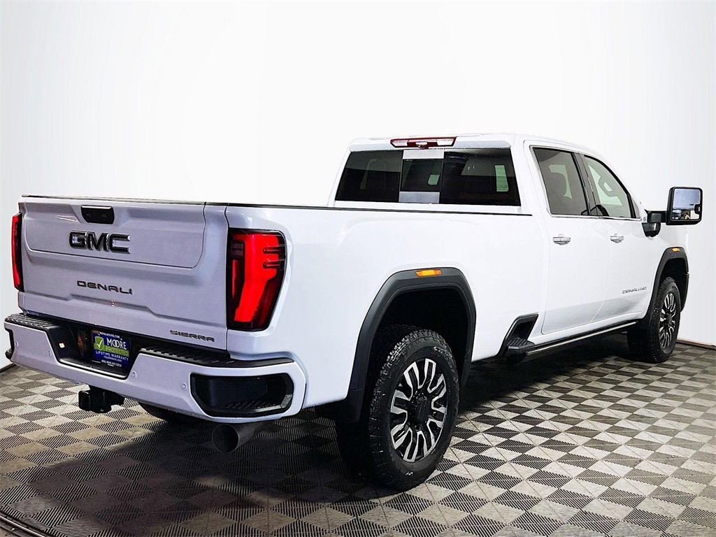 New 2026 GMC Sierra 3500 Denali Ultimate image 8